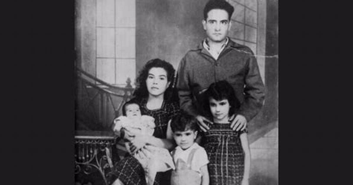A Look at Vicente Fernandez's Parents