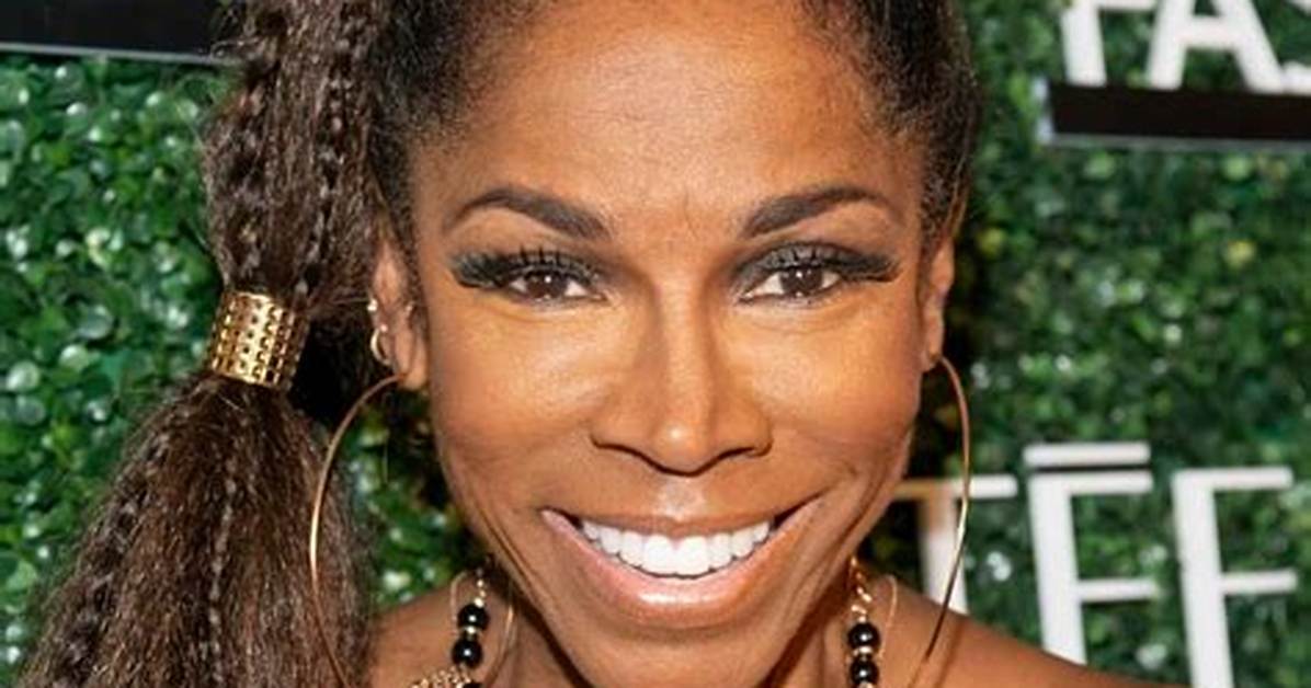 Adrienne Joi Johnson Net Worth – How Much Is Adrienne Joi Johnson Worth?