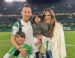 Andrs Guardado Bio, Net Worth, Wife, Family, Age, Facts, Wiki