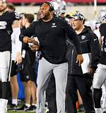 Antonio Pierce Net Worth – How Much Is Coach Pierce Worth?