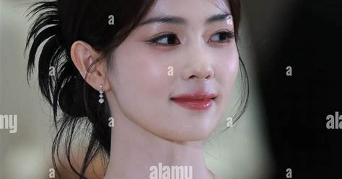 Bai Lu Actress Singer Model Wiki Age