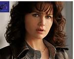 Carla Gugino Biography | Zingw