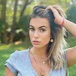 Carla Moreau Net Worth – How Much Is Carla Moreau Worth?