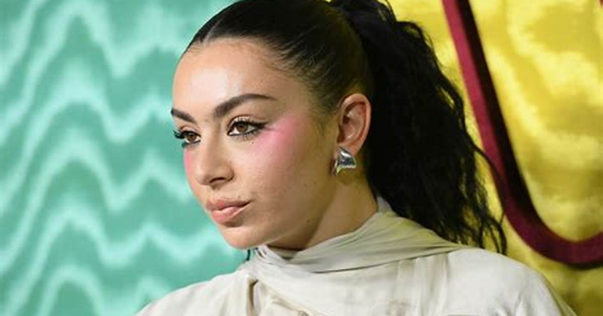 Charli Xcx ·