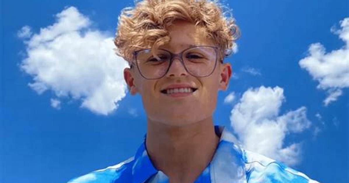 Colby Ryan Height, Weight, Net Worth, Age, Birthday, Wikipedia, Who, Instagram, Biography