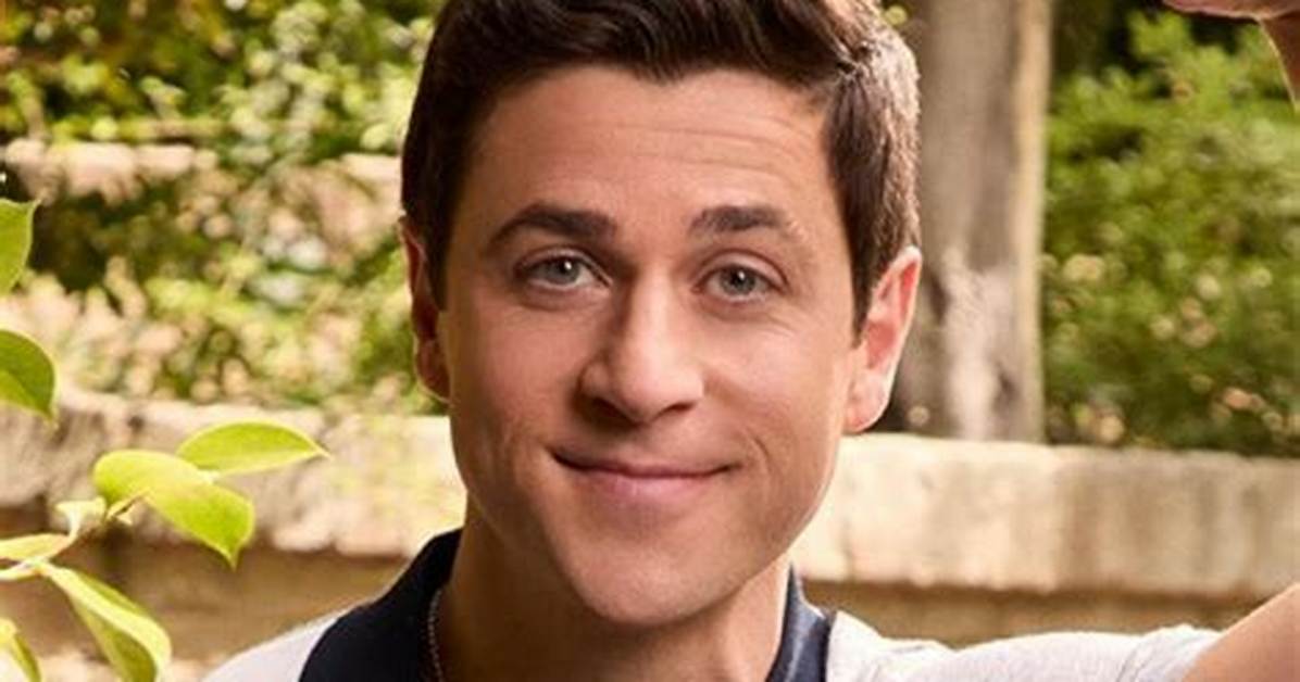 Curlyheadmonty Height, Weight, Net Worth, Age, Birthday, Wikipedia, Who, Instagram, Biography