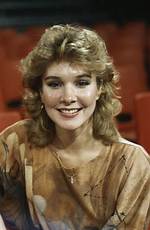 Cynthia Rhodes: a Glimpse into Her Life and Career in 2023