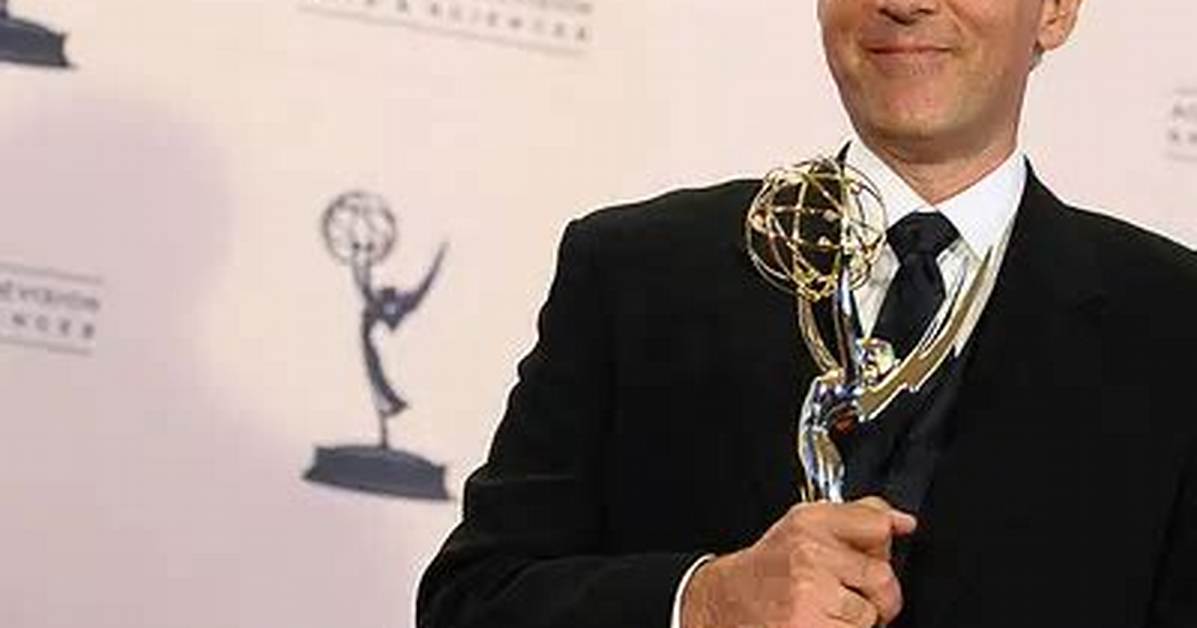Dan Castellaneta Net Worth – How Much Is Castellaneta Worth?