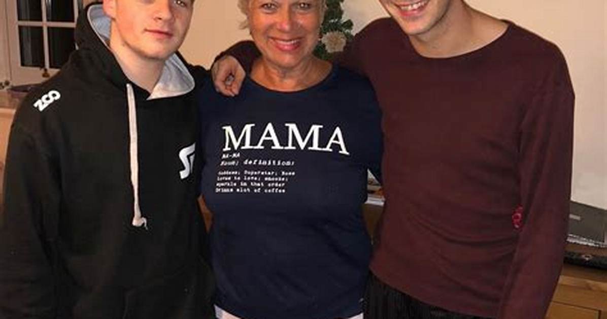 Denise Welch: Bio, Husband, Dad, Son, Family, Net Worth, Age, Facts, Height, Nationality, Wiki, Movies, Tv Shows, Books, Education