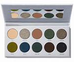 Discover the Magic of Jaclyn Hill Under Eye Powder