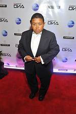 Discovering the Height of Emmanuel Lewis: How Tall Is He?