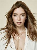Elena Safavi Net Worth – How Much Is Elena Safavi Worth?