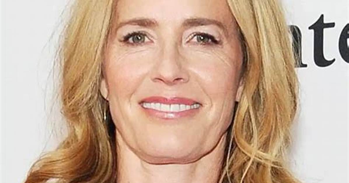 Elisabeth Shue: Bio, Net Worth, Age, Height, Husband, and Career