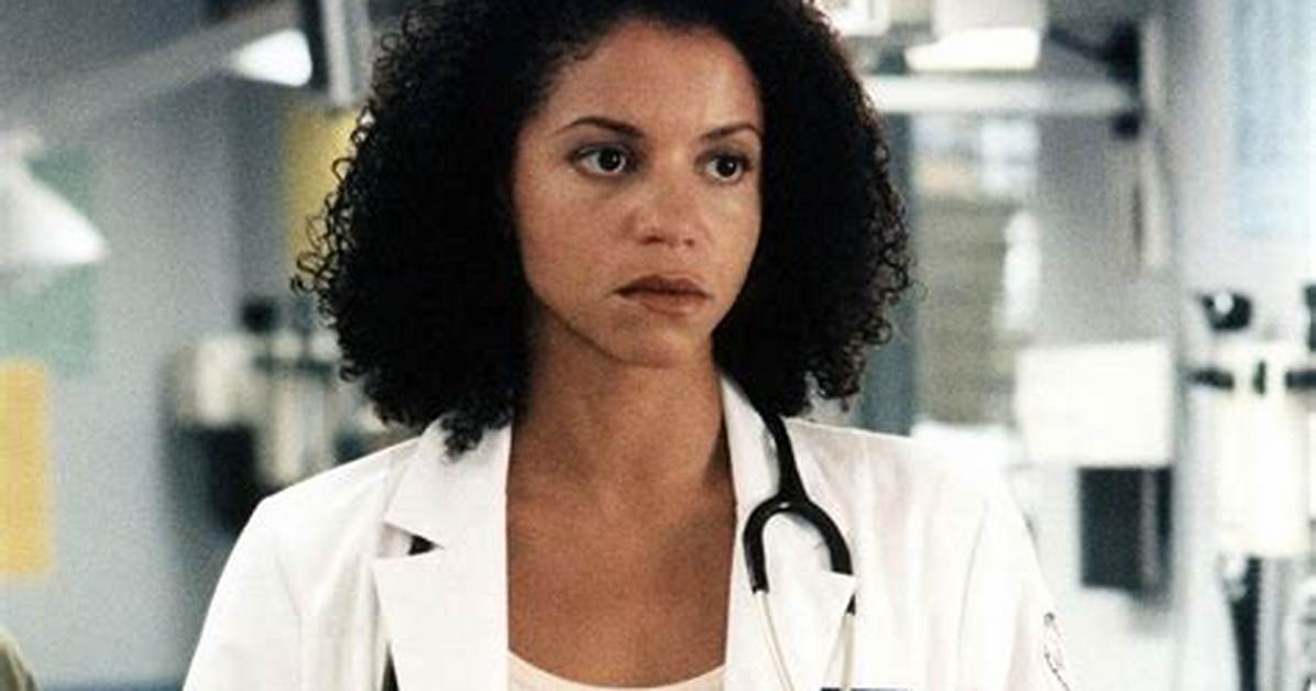 Firestarters Gloria Reuben Opens up About Playing Captain Hollister Hollywood Life