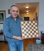 Garry Kasparov: Wife, Net Worth, Tattoos, Smoking & Body Facts