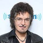 Gino Vannelli Bio, Wiki, Age, Height, Wife, Children, Brother, Hits, Tour, Albums, Songs, and Net Worth