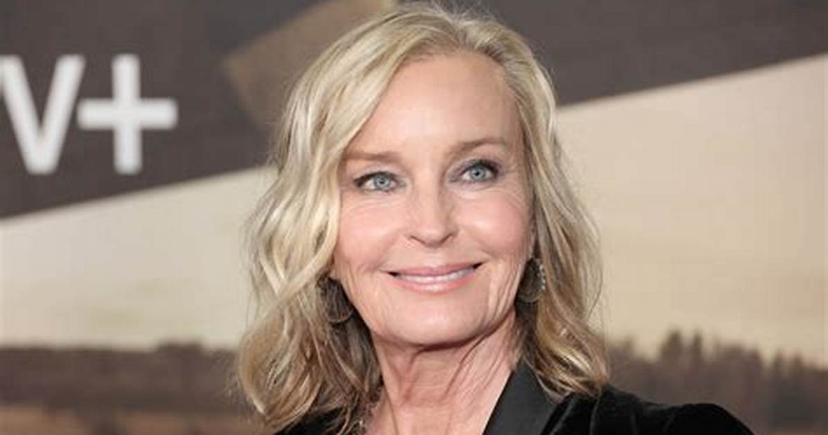 Gleamvibe | Bo Derek