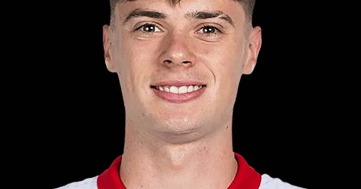 Is Nicola Zalewski Currently Dating? Net Worth 2023, Age, Education, Nationality, Career, Family, Height, Weight, Bio, Wiki