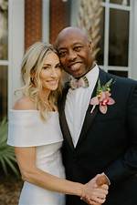 Is Senator Tim Scott Gay? Wife or Partner Is He Married?