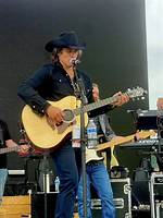 Joe Nichols Bio, Wiki, Age, Height, Wife, Family, Quotes, Songs and Net Worth