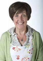 Julie Hesmondhalgh Daughters: Martha Mo Kershaw Age – Her Husband Martha Mo Kershaw