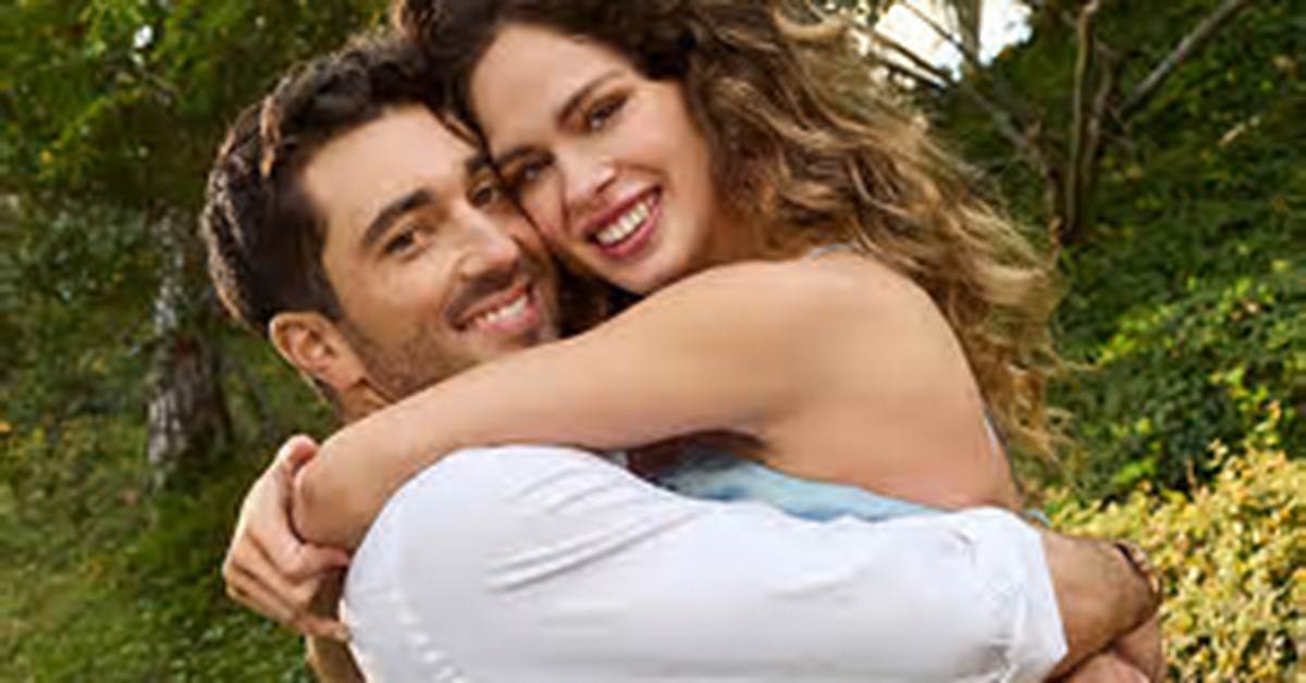 Kelsey Anderson: a Journey Through the Bachelor Franchise