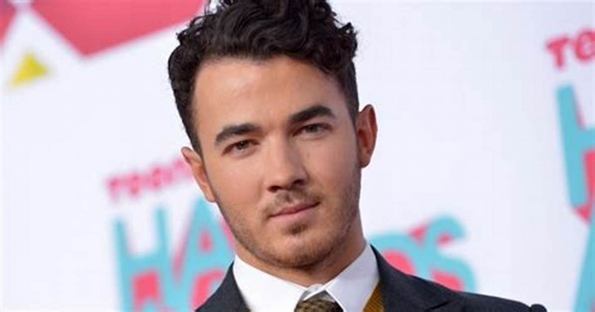 Kevin Jonas Net Worth – How Much Is Jonas Worth?