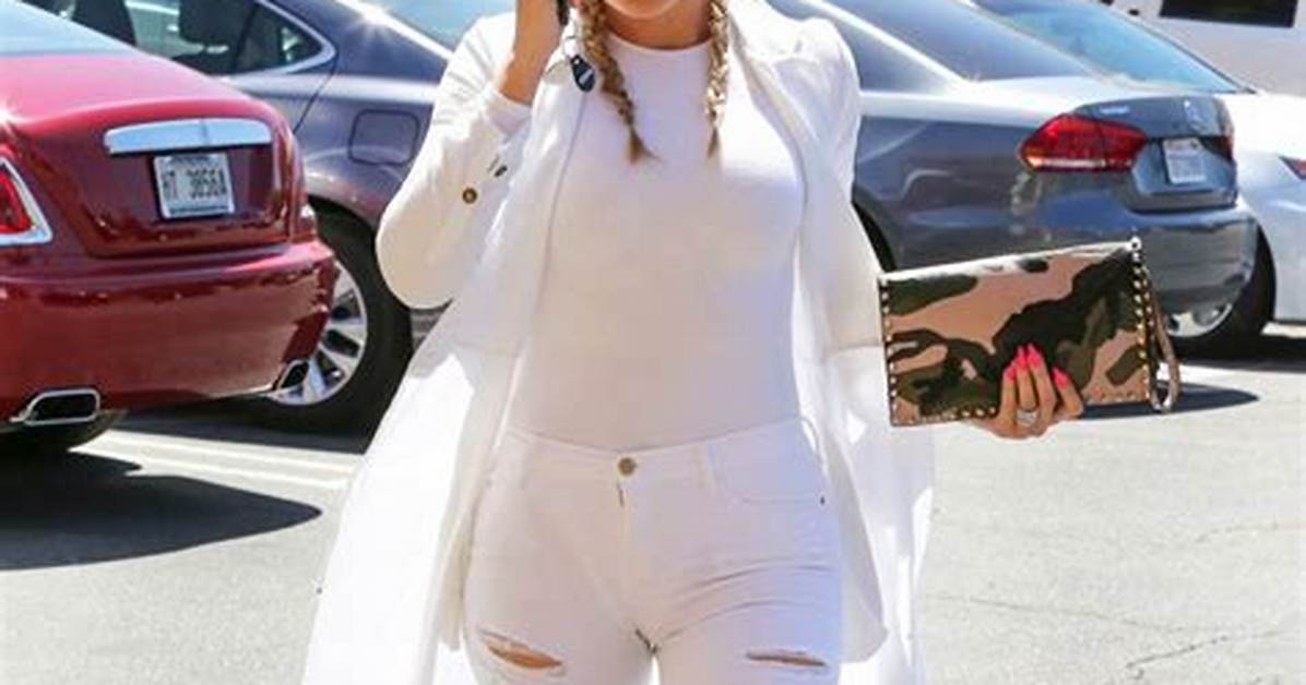 Khlo Kardashian's Camel Toe Has Clever Nickname Because It's 'Very Famous' |