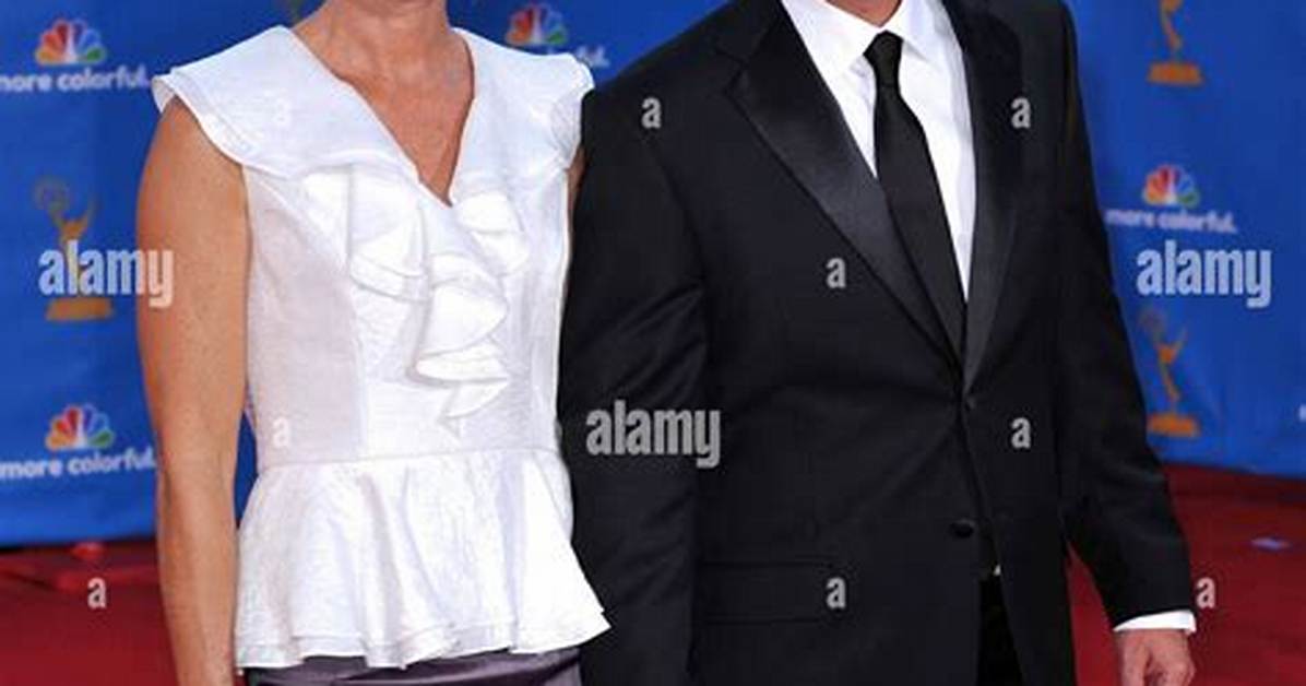 Kyle Chandler's Wife: an Insight into Their Life and Relationship