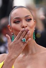 Lais Ribeiro- Wiki, Age, Height, Net Worth, Boyfriend, Ethnicity