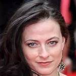 Lara Pulver Net Worth – How Much Is Lara Pulver Worth?