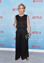 Liza Weil Mari, Age, Height, Weight, Siblings, Children, Net Worth
