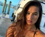 Marie Temara: the Rising Star of Social Media and Influencer Culture