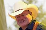 Mark Chesnutt Net Worth – How Much Is Mark Chesnutt Worth?