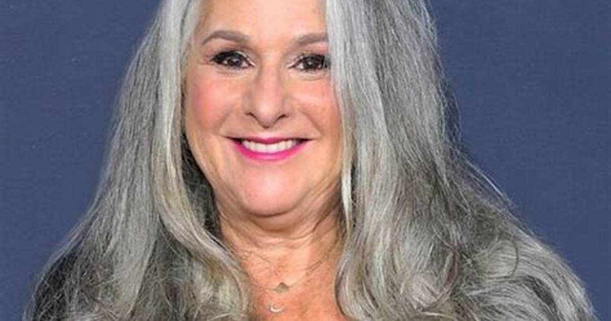 Marta Kauffman Net Worth – How Much Is Kauffman Worth?