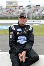 Michael Waltrip Net Worth – How Much Is Waltrip Worth?