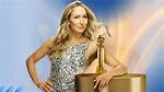 Nikki Glaser Net Worth – How Much Is Nikki Worth?