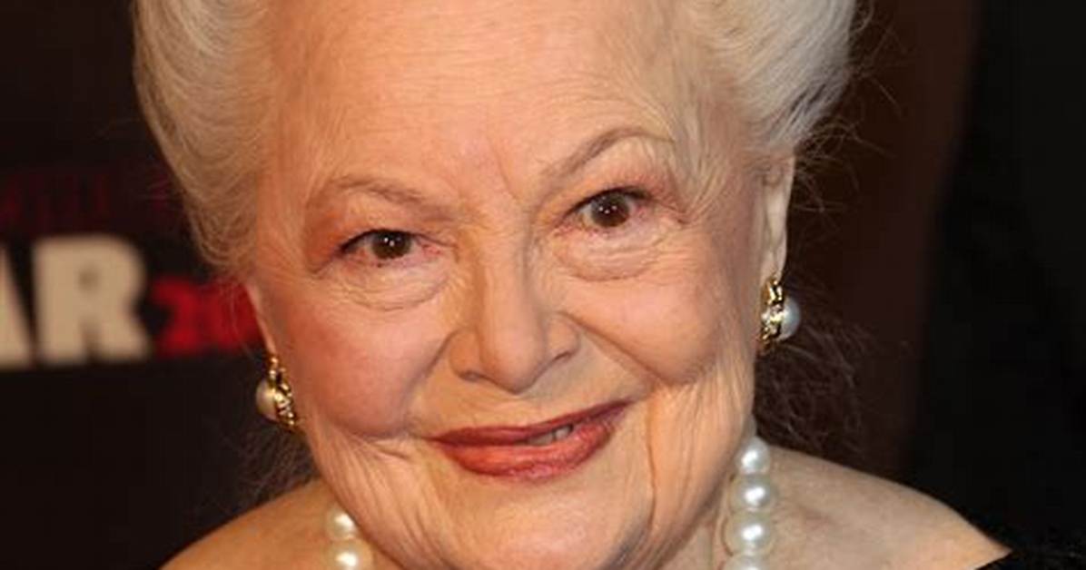 Olivia De Havilland Net Worth – How Much Is Olivia De Havilland Worth?