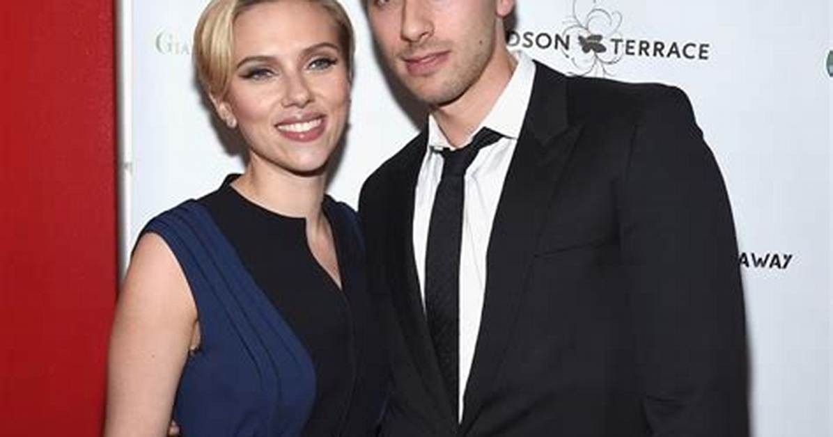 Scarlett and Hunter Johansson