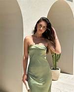 Stephanie Rayner Net Worth – How Much Is Stephanie Rayner Worth?