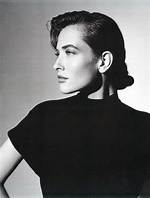 Tatjana Patitz: the Timeless Beauty of the Fashion World