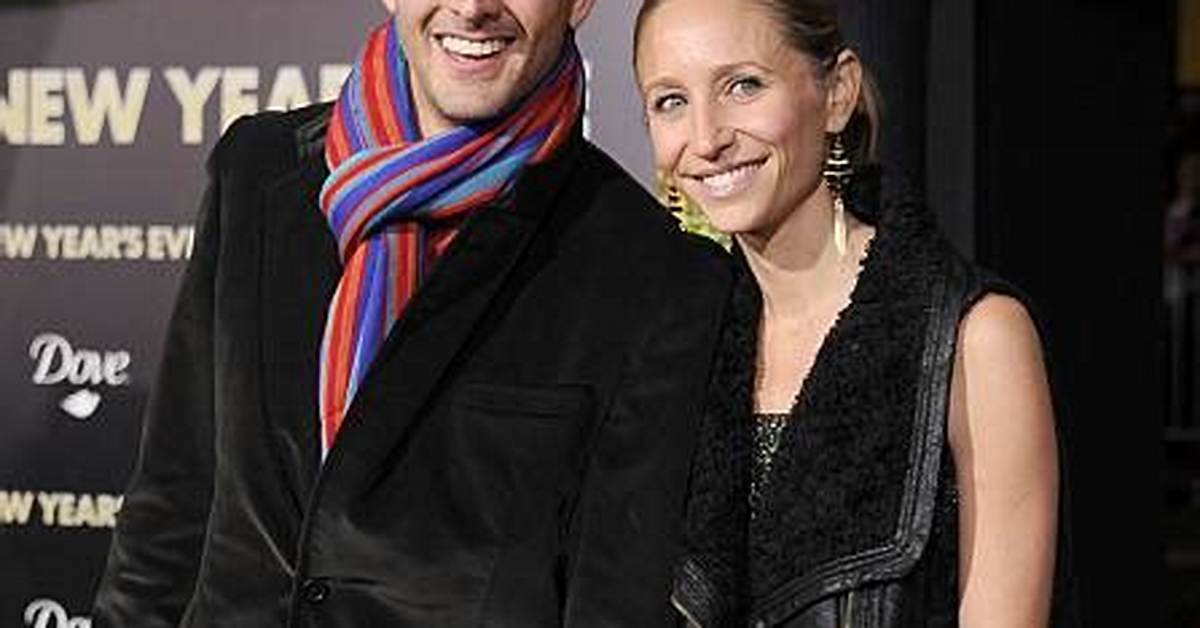 The Enigmatic Wife of Joey Mcintyre