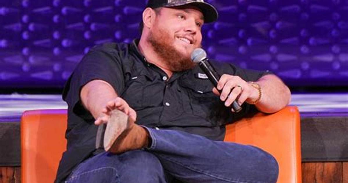 Understanding Luke Combs: Is He Liberal or Conservative?