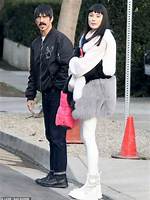 Unraveling the Romantic History of Anthony Kiedis: His Girlfriends