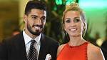 Unveiling the Age of Suarez's Wife: a Deep Dive