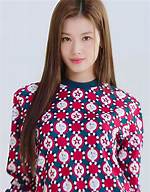 Unveiling the Lineage of Minatozaki Sana: a Look into Her Parents