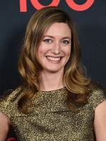 Unveiling the Mystery: Where Does Zoe Perry Live?