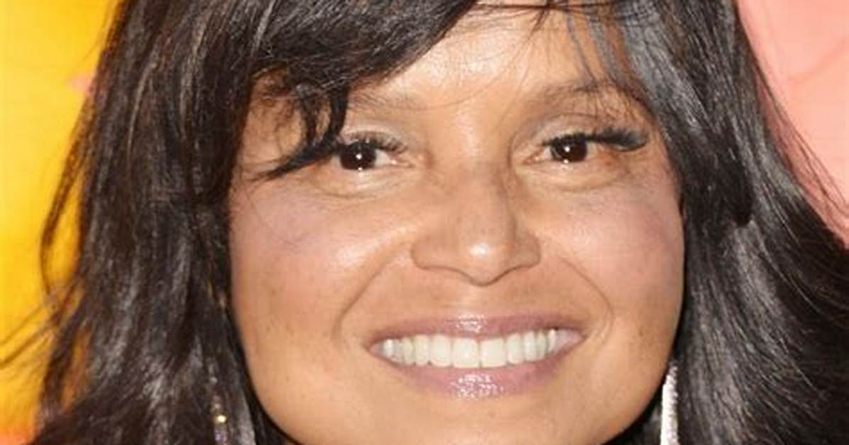 Victoria Rowell Net Worth – How Much Is Victoria Rowell Worth?