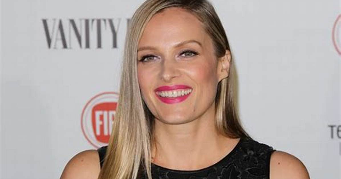 Vinessa Shaw Net Worth – How Much Is Shaw Worth?