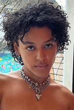 Who Are Jordan Alexander Parents? Meet the Actress Who Plays Julien in ‘Gossip Girl’